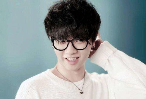 吃瓜娱乐华晨宇,吃瓜娱乐背后的音乐奇才